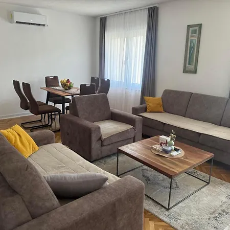 Apartment Insula Nyaraló